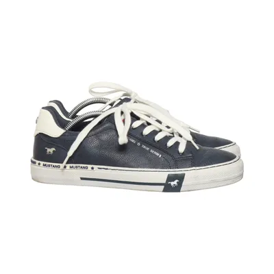 Sneakers (Blauw, Wit) van Mustang True Denim