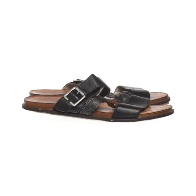 Slip-ins (Black) from Remote
