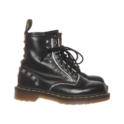 Laced boots (Black) from Dr. Martens