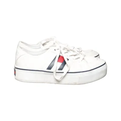 Canvas schoenen (Flatform Flag Sneaker) van Tommy Hilfiger Jeans