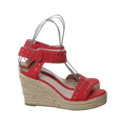 Wedges (Red) from La Strada