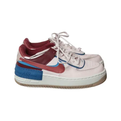 Sneakers (Air Force 1 Shadow) från Nike