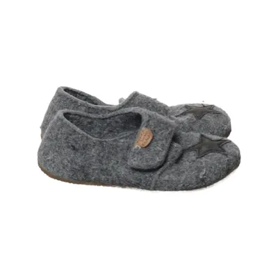 Slippers (Gray) from Living Kitzbühel Wool