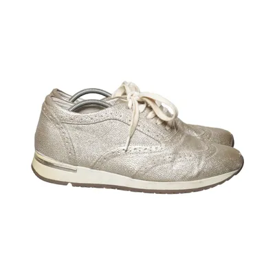 Sneakers (Gold) from Van Dalen