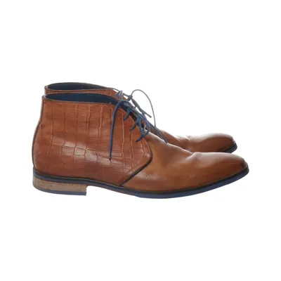 Desert boots (Bruin) van Daniel Kenneth Leer