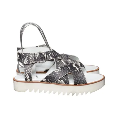 Sandals (White, Black) from Melvin & Hamilton