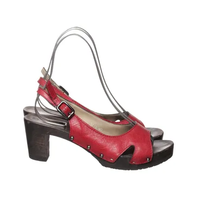 Clogs (Red, Brown) from SOFTCLOX