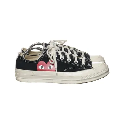 Tygskor (150206C) från Comme des Garçons PLAY x Converse