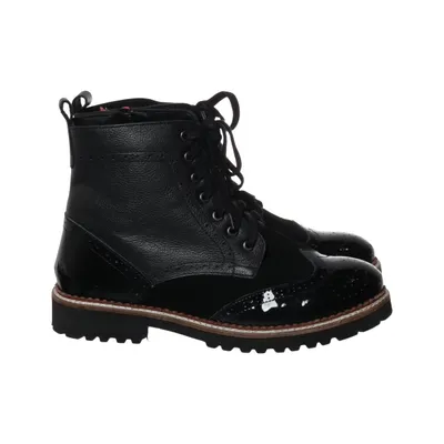 Laced boots (Black) from John White