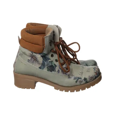 Laced boots (Le Papillon) from Goby Leather