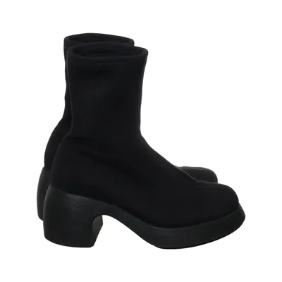 Ankle boots (Black) from Camper
