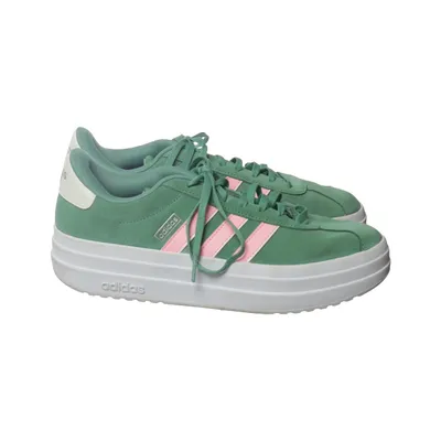 Sneakers (Triple Platforum Low) from Adidas