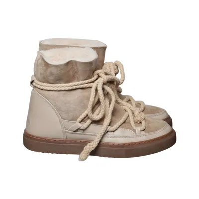 Enkellaarzen (Beige) van Inuikii
