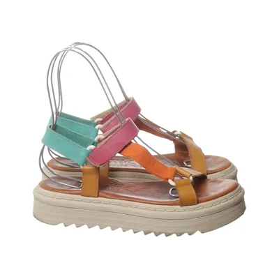 Sandals (Multicolored) from Chika10 Leather
