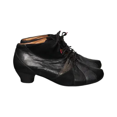 Laced boots (Black) from Think! Leather