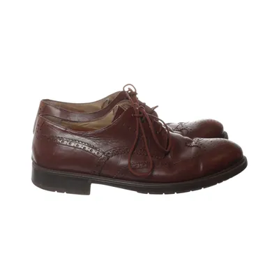 Brogues (Brown) from Antistatica