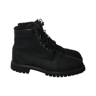 Laced boots (Black) from Timberland