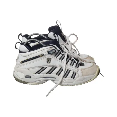 Basketball shoes (7.0 System) from K-Swiss