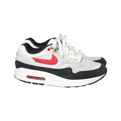 Träningsskor (Grå, Svart, Röd) från Nike Air