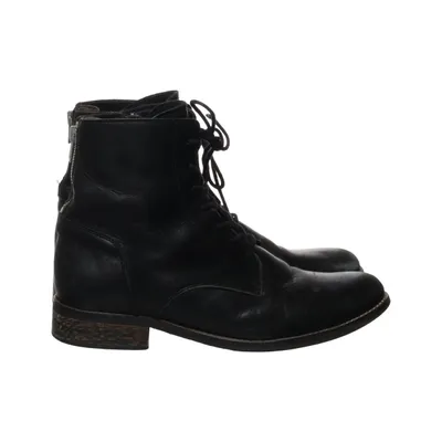 Laced boots (Black) from Cellini