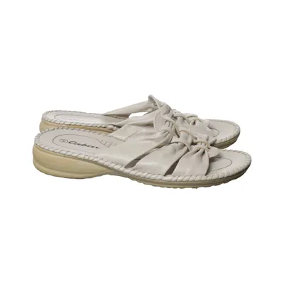 Slip-ins (Beige) from Cabin