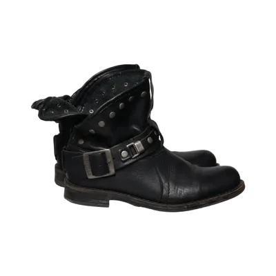 Boots (Svart) från Buffalo