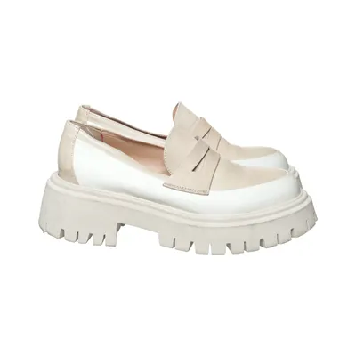Loafers (Beige, Wit) van Ivylee