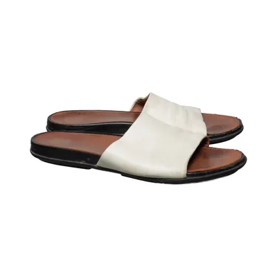 Sandaler (Vit, Brun, Svart) från Fitflop