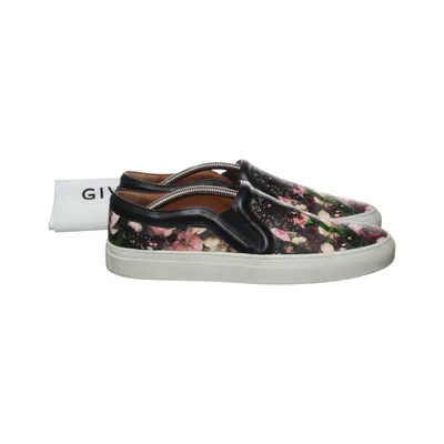 Slip-ons (545014) from Givenchy