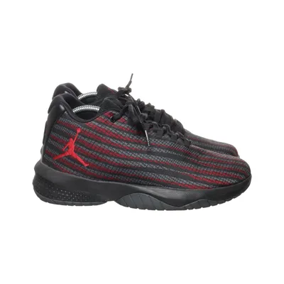 Basketball shoes (B. Fly BG) from Jordan