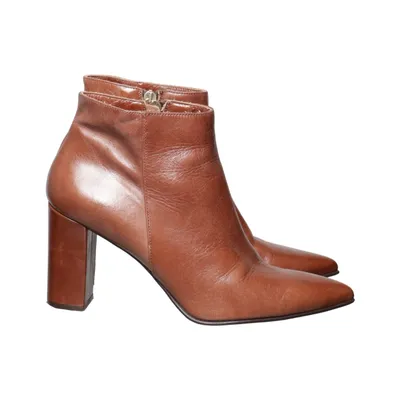 Heeled boots (Brown) from Noë