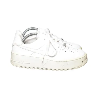 Sneakers (Air Force 1 Sage Low) från Nike
