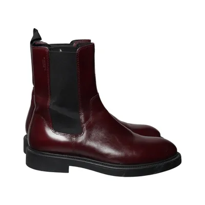 Chelsea boots (Red) from Vagabond Leather