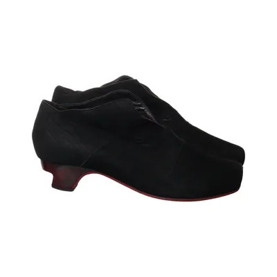Ankle boots (Black, Red) from Lisa Tucci Leather