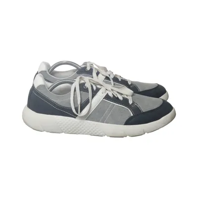 Baskets (Gris, Bleu, Blanc) de Walkx
