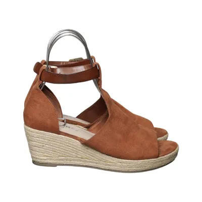 Chaussure compensées (Marron) de Linear of Sweden