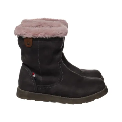 Boots (Gray, Pink) from Ambellis