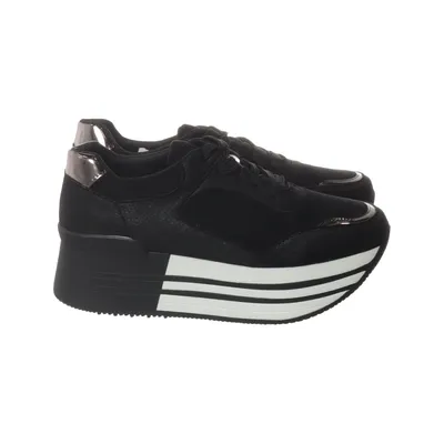 Wedges (Black, White) from Ideal Shoes