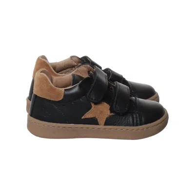 Baskets (Noir, Marron) de Clic Cuir