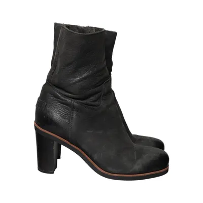 Heeled boots (Black) from Shabbies