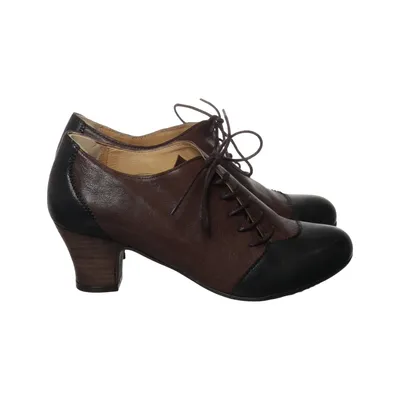Bottes à talons (Marron, Noir) de Brako