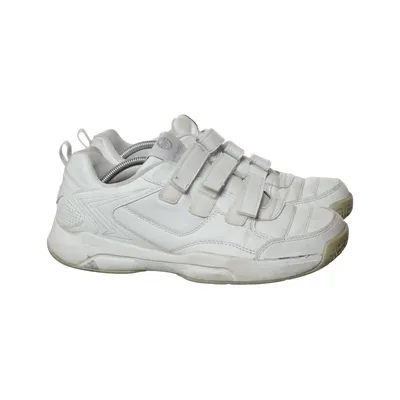 Trainers (White) from Victory