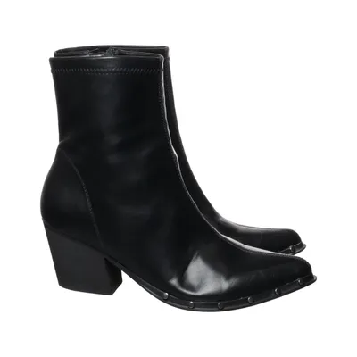 Boots (Black) from Findlay