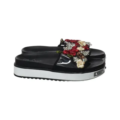 Sandals (Black, Multicolored) from Ella Cruz