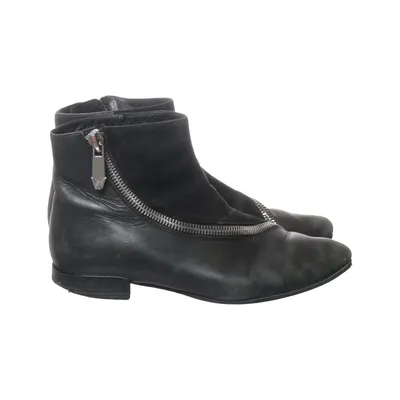 Boots (Schwarz) von What For