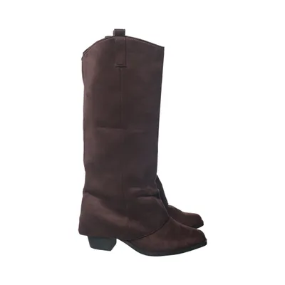Boots (Brown)