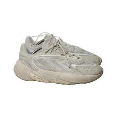 Running shoes (Ozelia) from Adidas