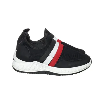 Trainers (Black, White, Red) from Sport