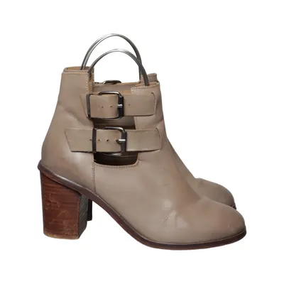Stövletter (Beige) från Akira
