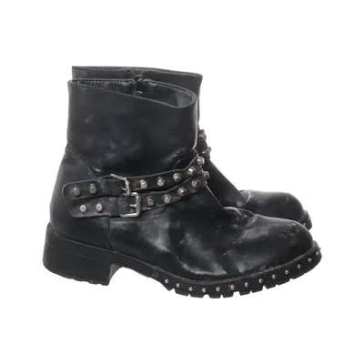 Boots (Svart) från Lucky Shoes